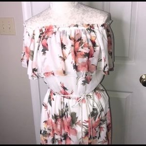 Off the Shoulder Floral Maxi Dress